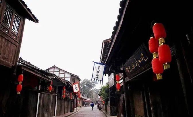 探索无限智慧,尽在狮子女吃醋是什么表现阿 坐等蜗牛问答平台